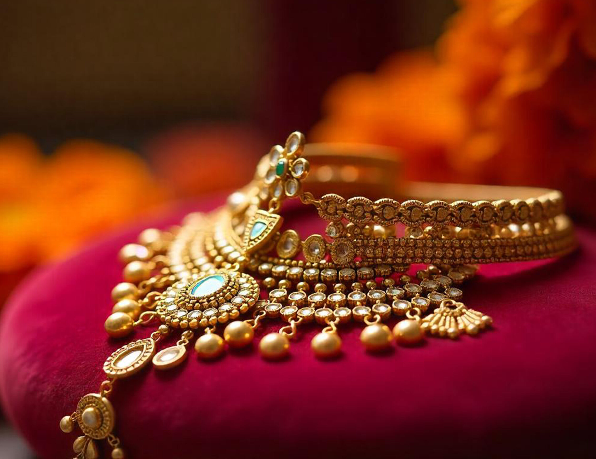 Gold jewellery